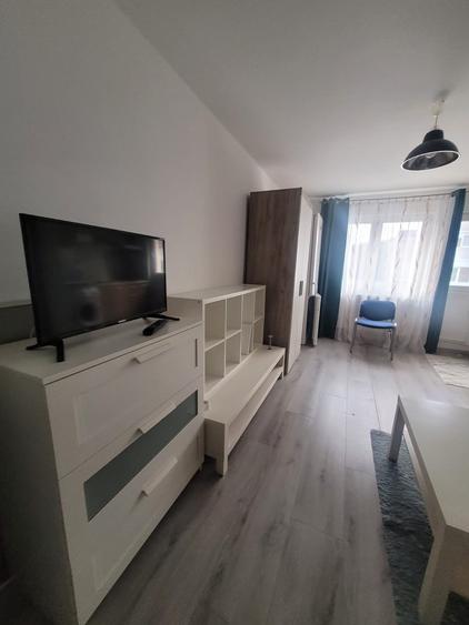 TERMEN LUNG! -Garsoniera mobilata -TOMIS NORD-BADEA CARTAN -  270 euro - 1