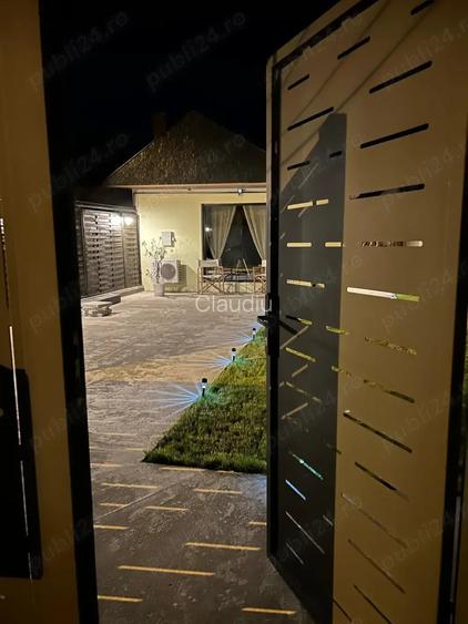 Casa luminoasa, gata de mutat,zona lini?tita, ideala pentru familie Casa luminoasa, gata de mutat,zona lini?tita, ideala pentru familie