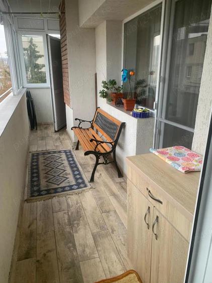 Apartament doua camere, mobilat utilat, zona 1 Mai - 1