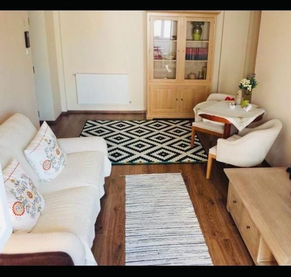Apartament bloc nou disponibil 16 Iunie - 7