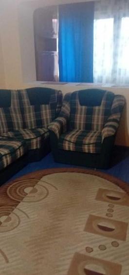 Apartament de 2 camere, semidecomandat, 50 mp, zona Giulesti, parcare - 2