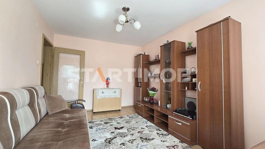 Apartament 3 camere decomandat Bartolomeu - 1