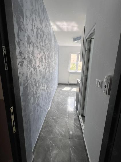 Garsonieră decomandată în Fortuna
