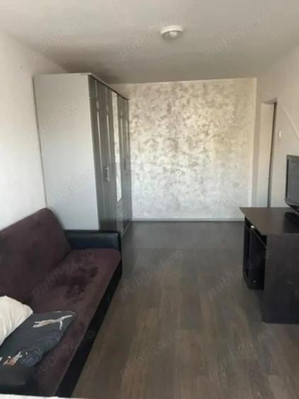 Garsoniera mobilata de inchiriat - 1