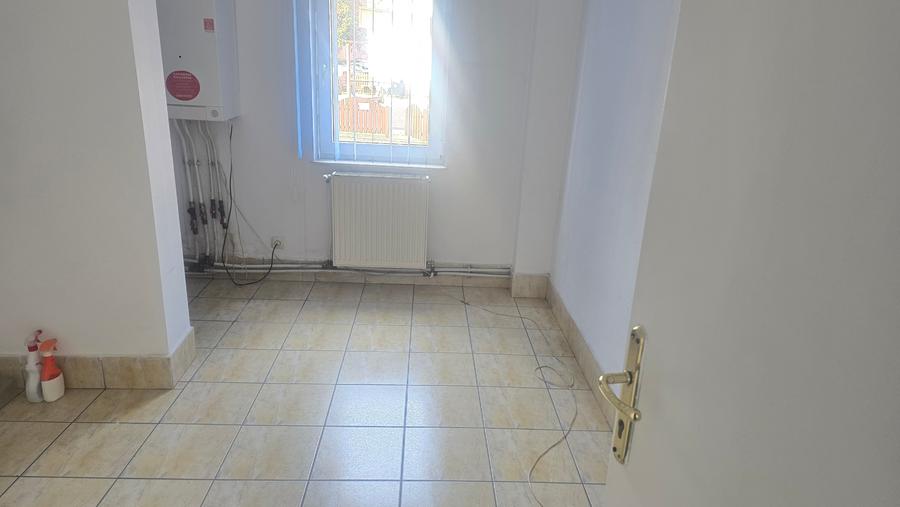 Inchiriez spatiu comercial cu destinatie de birouri in Deva, zona I. Creanga, - 8