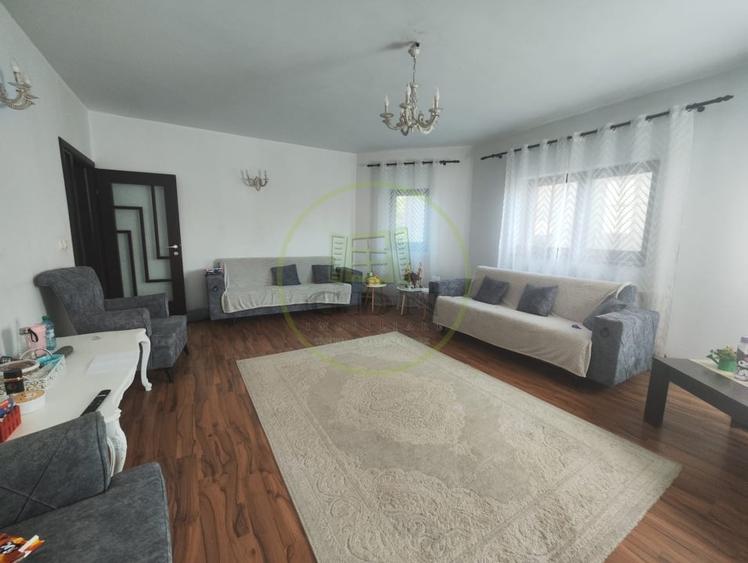 Casa 5 camere, teren 400 mp, Craiova, zona Simnicu de Jos - 1