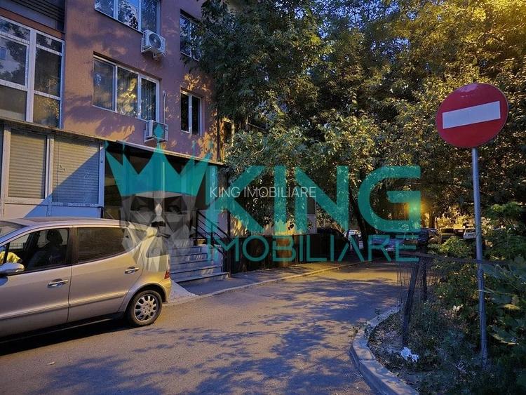 Apartament cu 2 camere semidecomandat, mobilat în Lujerului Apartament cu 2 camere semidecomandat, mobilat în Lujerului