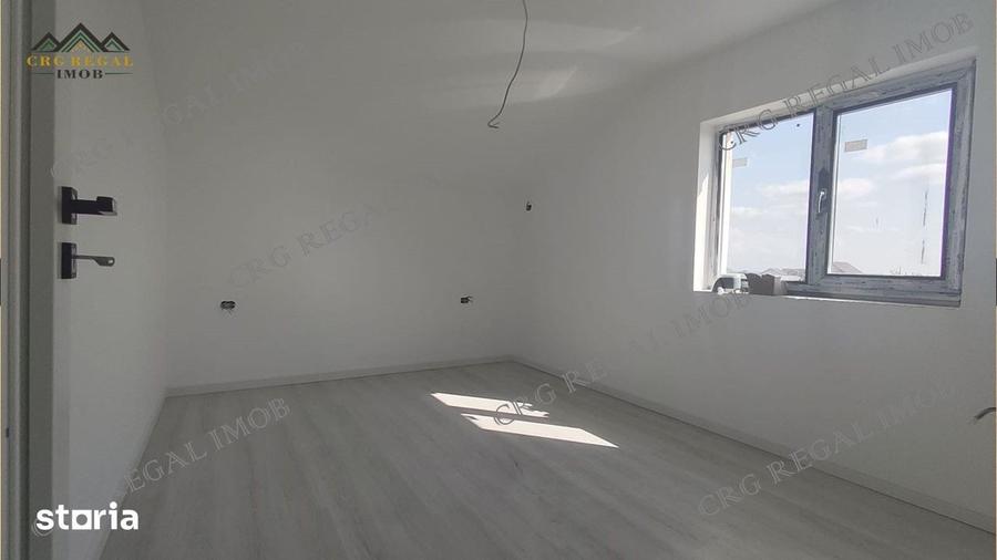 Vila 5 camere 2 bai Panouri Fotovoltaice Pompa de Caldura Teren 320mp - 7