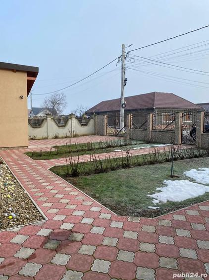 Vand casa individuala pe parter,la 7 km de Arad. - 2