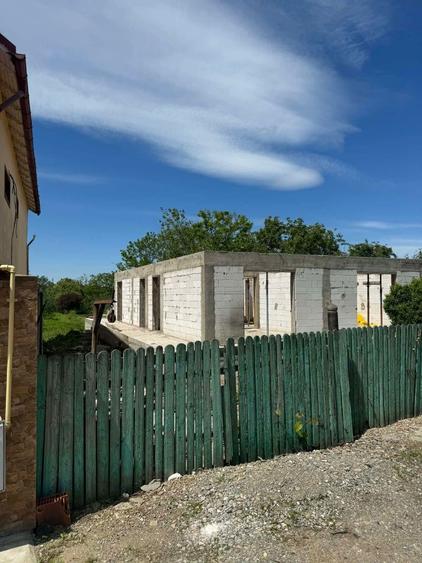 Casa in constructie de vanzare - 4