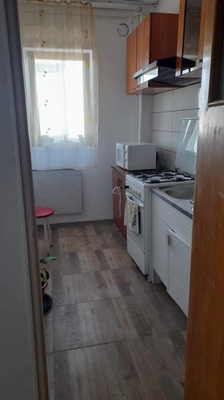 Vitan , garsoniera , 7 minute metrou Dristor, bloc mixt, libera - 3