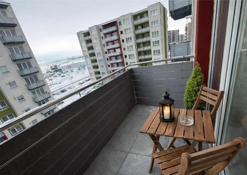 Eleganta garsoniera, decomandata, mobilata, terasa, boxa, Av - 1