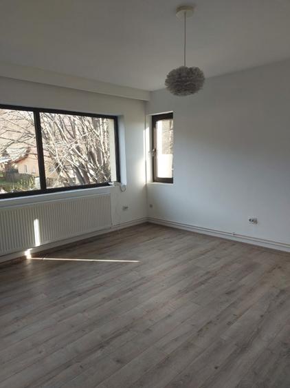 Vila Individuala - Piscina - Livada - Teren 1871 MP - 9