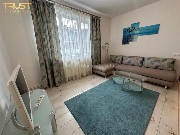 Apartament 2 camere l Semidecomandat l Balcon l Str.Paris Apartament 2 camere l Semidecomandat l Balcon l Str.Paris
