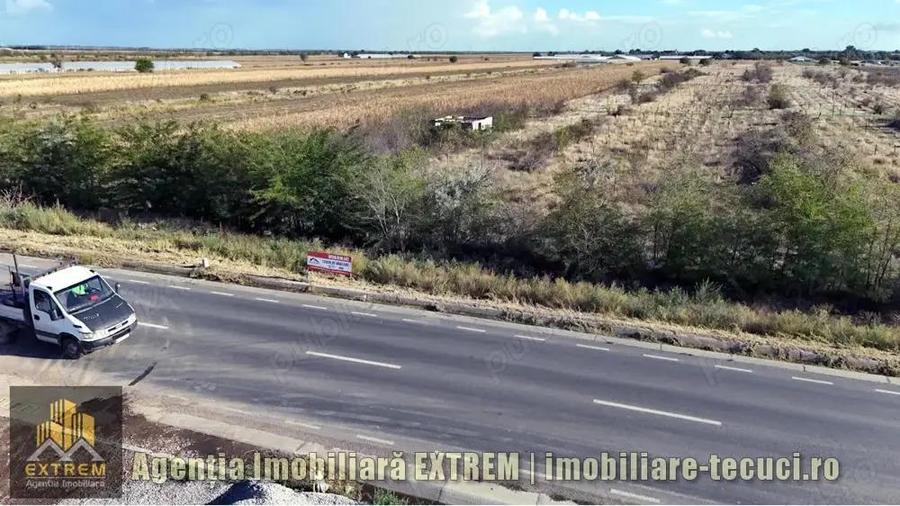 Teren extravilan 4500mp, deschidere 18 ml, intre Tecuci ?i Matca - 3