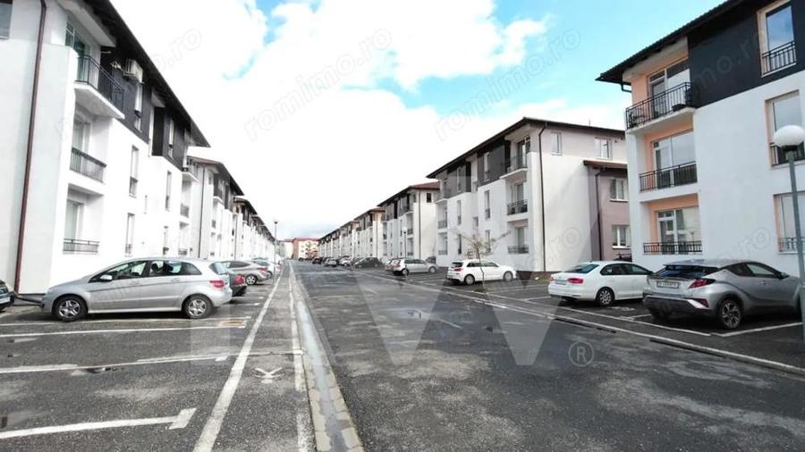 Apartament 3 camere de vanzare ?elimbar, zona Brana Vasile Dobrian - 1