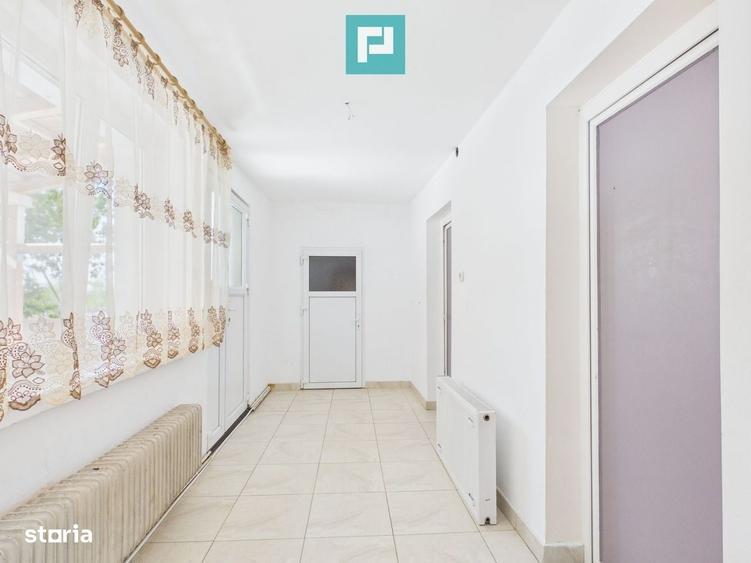 Casă cu 4 camere în Mocrea