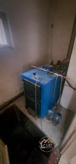 Uzunu Calugareni DN5/E85 -casa, anexe, intravilan 10.488mp, utilitati - 10