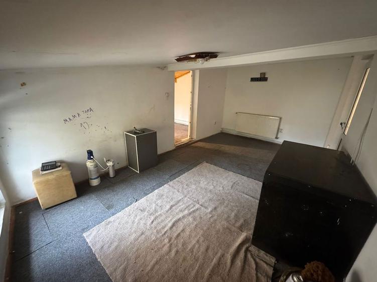 Inchiriez spatiu comercial - 2