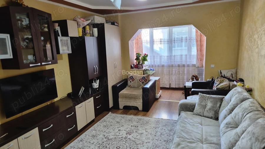 Apartament 3 camere in Zamca