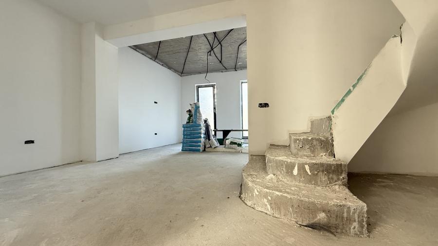Townhouse P+2+3r terasa, 5 camere, in Kamsas, zona de case, finalizata - 3
