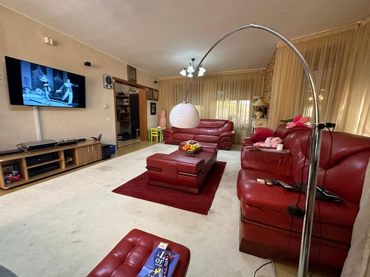 DOMNEȘTI - Vilă Superbă P + 1E + M - 3