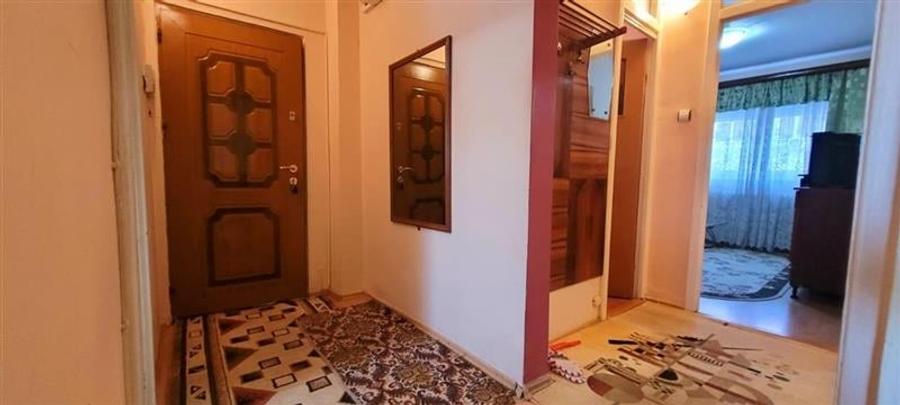 apartament 3 camere,str.Siretului,Sibiu,comision 0 - 4