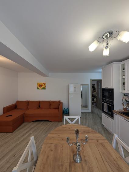 Apartament modern de 2 camere cu 2 parcări incluse – Zona Răzoare Vivo - 5