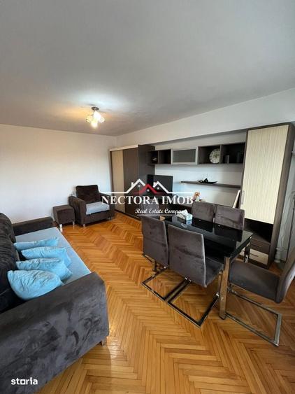 Apartament cu 3 camere decomandat în Spitalul Județean