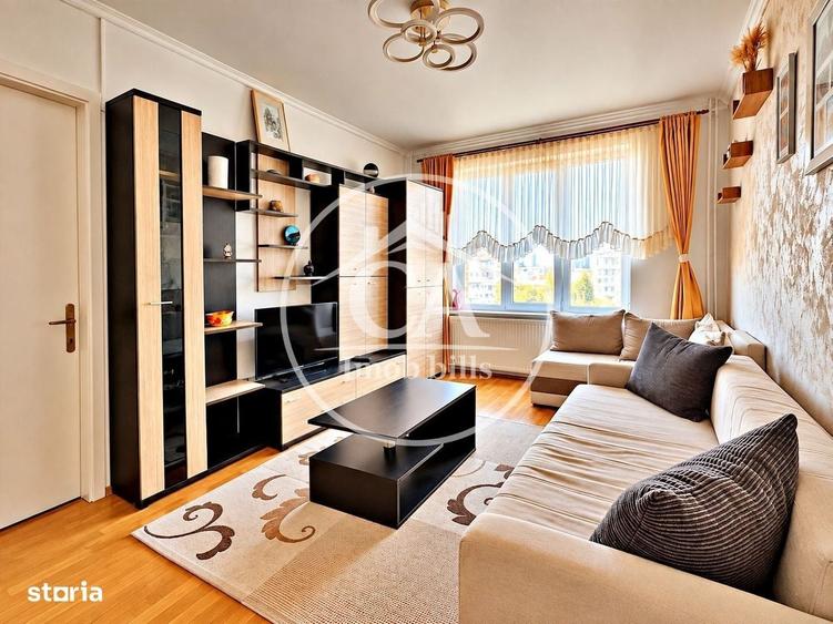 Apartament cu 4 camere decomandat în Rogerius