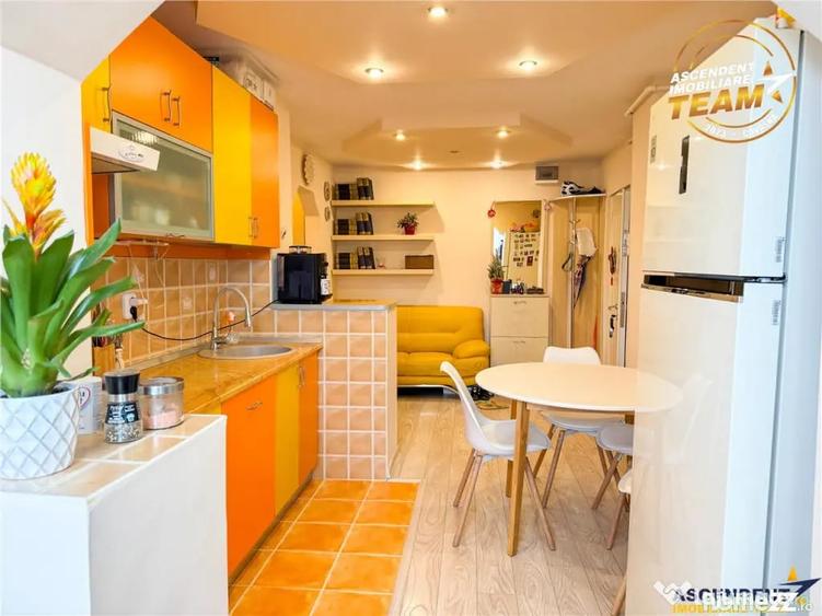 Apartament cu 2 camere decomandat în Central