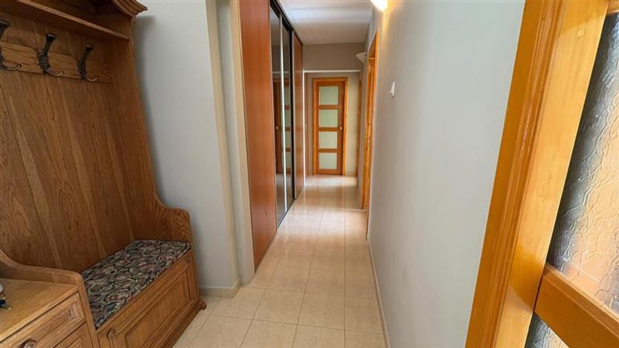 Apartament cu 3 camere decomandat, mobilat în Răcădău