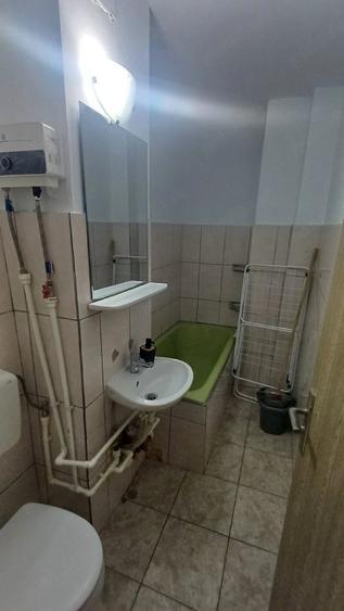 Garsonieră decomandată în Abator