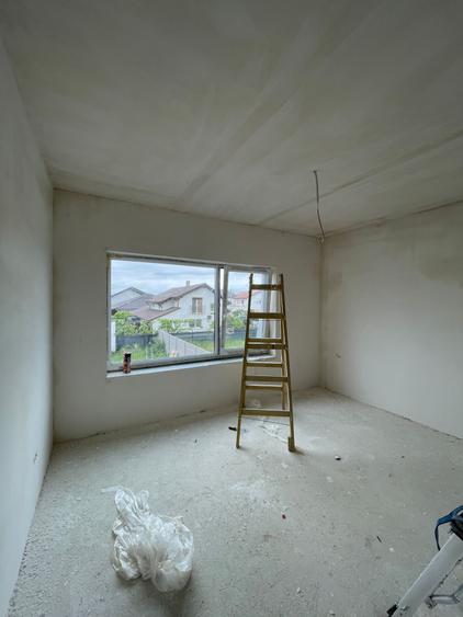 Duplex cu 4 camere cu Canalizare în Moșnița Nouă