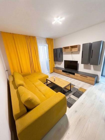 Apartament cu 2 camere, mobilat în Casa de Cultură