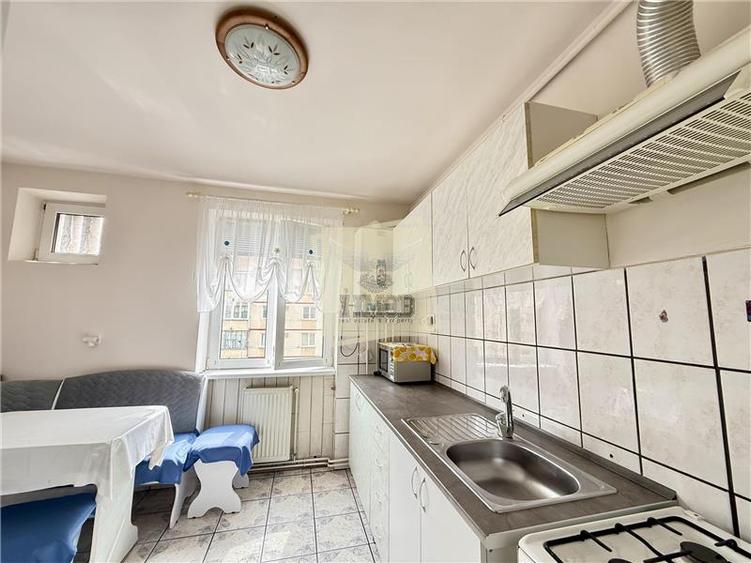Apartament renovat 2 camere decomandat pe Mihai Viteazul - 8