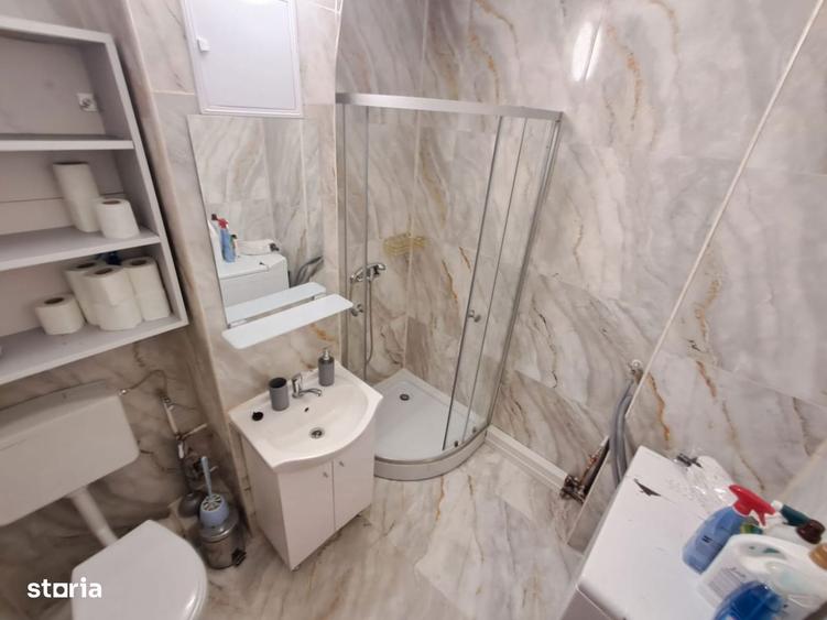 Ap.2 cam 57 mp dec. Renovat et.3,2 balcoane, Aleea Barsei Marasti - 1