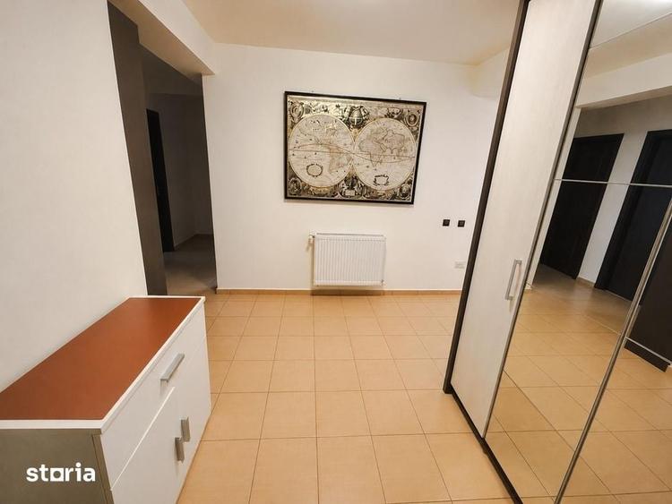 Apartament cu 3 camere decomandat în Andrei Mureșanu