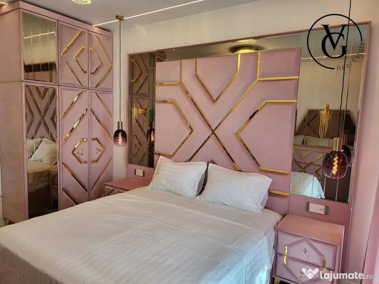 Apartament cu 4 camere decomandat în Central