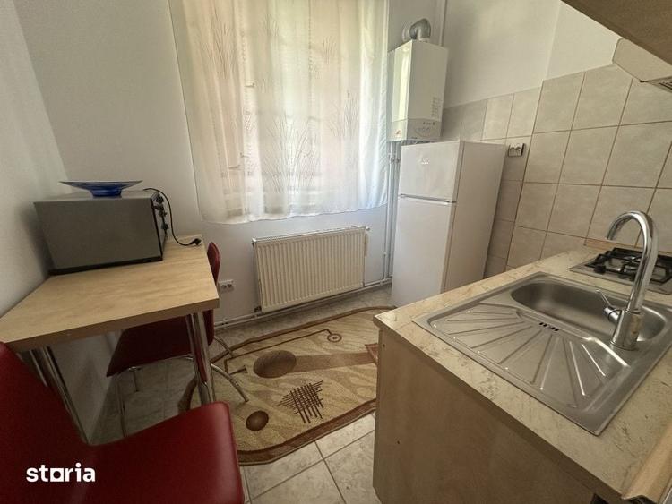 Garsonieră decomandată în Mihai Viteazul