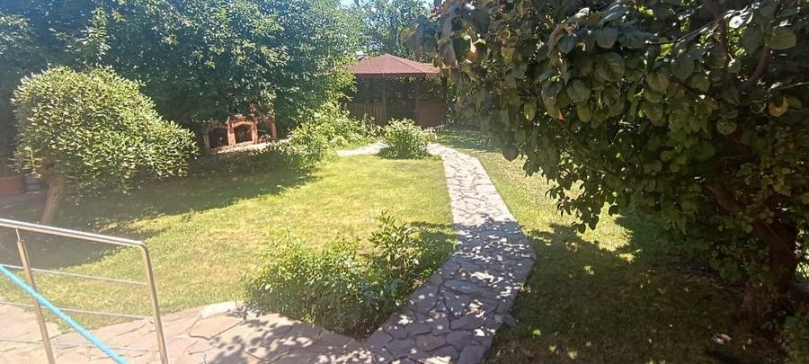 Casă cu 4 camere cu Teren 471 Mp în Agigea