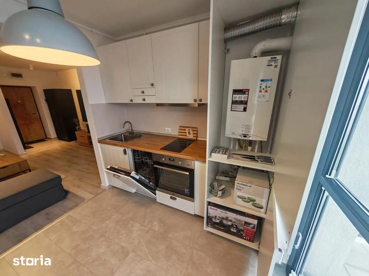 Apartament cu 3 camere decomandat în Theodor Pallady