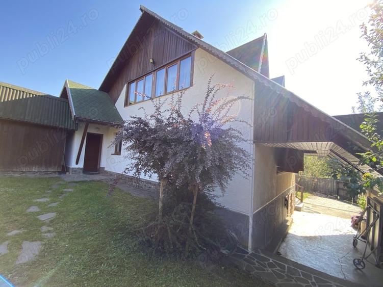 Casă cu 4 camere cu Teren 1000 Mp în Firiza