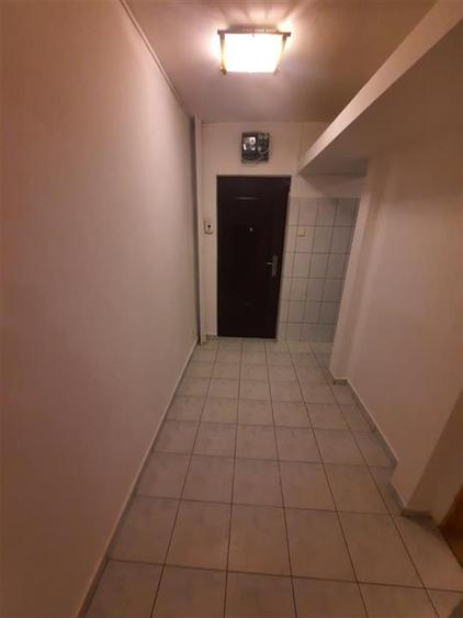 Apartament cu 2 camere nedecomandat în Zimbru