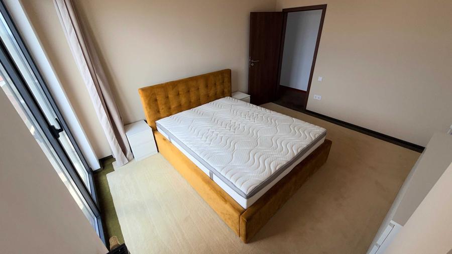 Apartament cu 4 camere decomandat în Ultracentral