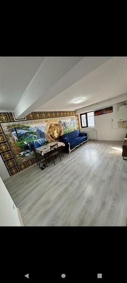 Ofer spre inchiriere apartament cu 3 camere - 1