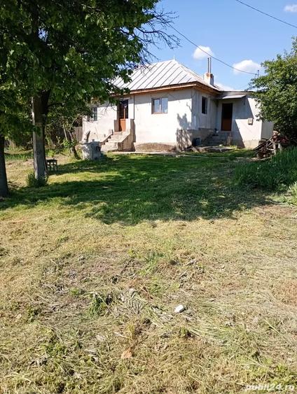 Vand casa+teren intravilan de 2400mp,25 euro mp,com Calinesti,sat Ciocanesti - 1