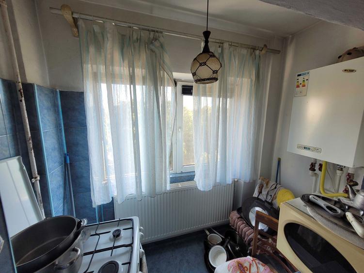 Apartament 4 camere, ultracentral, Rosiori de Vede | 79,65 mp utili - 4