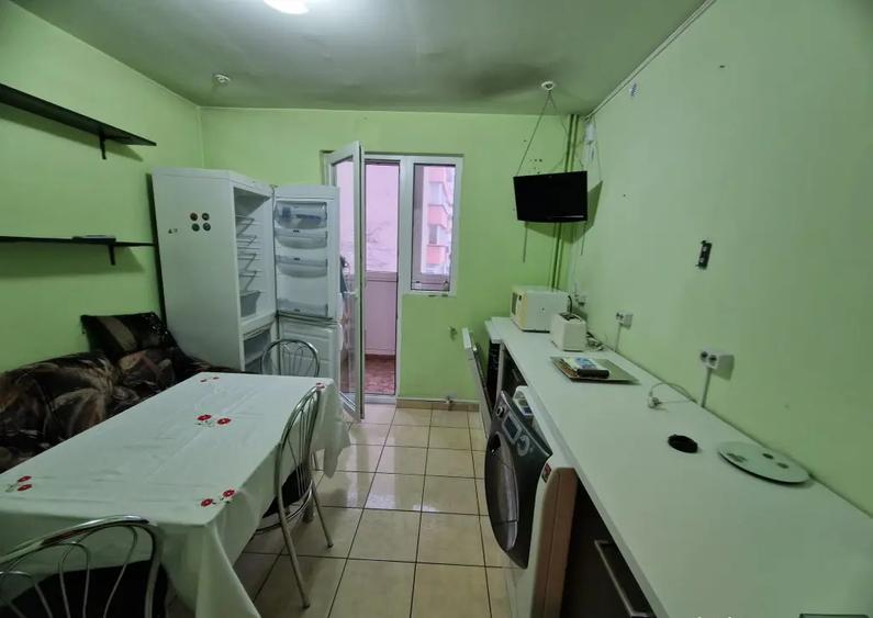 Inchiriez apartament 2 camere Calea Mosilor - 5