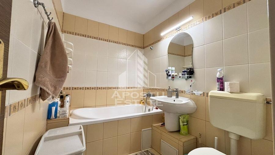 Apartament cu 3 camere in zona Soarelui, centrala termica, decomandat - 11